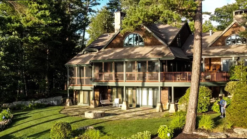37 Spindle Point Road Meredith NH 03253