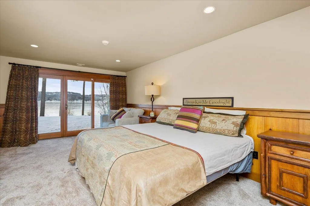 37 Spindle Point Road Meredith NH 03253