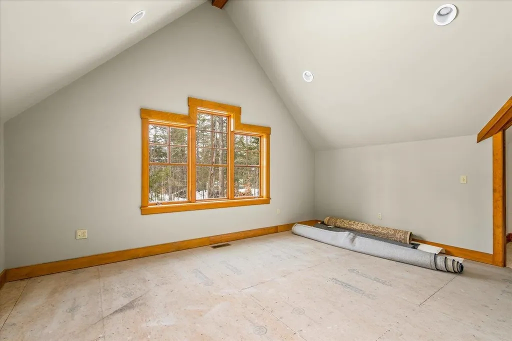 37 Spindle Point Road Meredith NH 03253