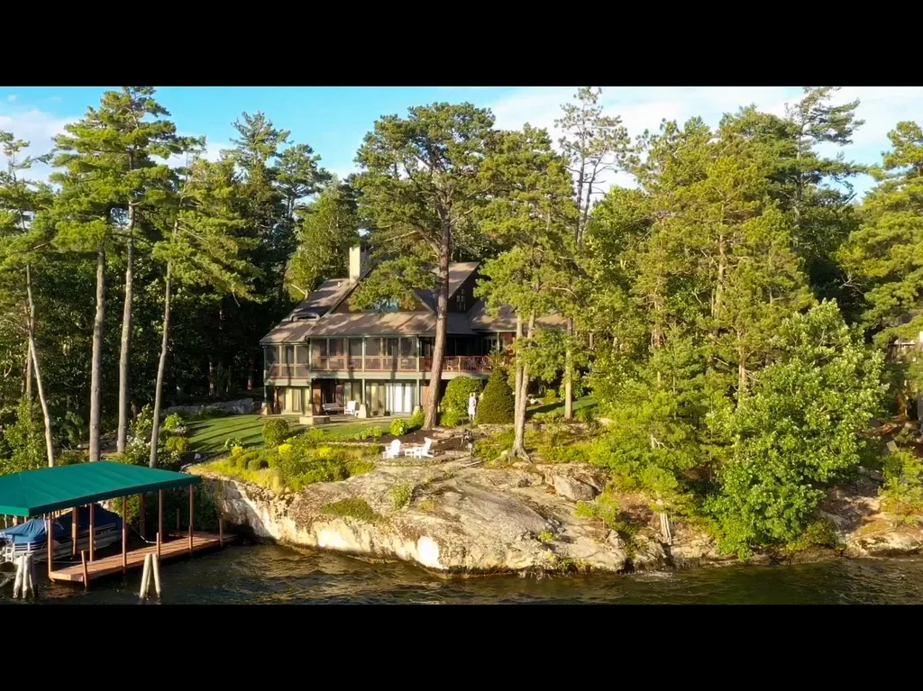 37 Spindle Point Road Meredith NH 03253