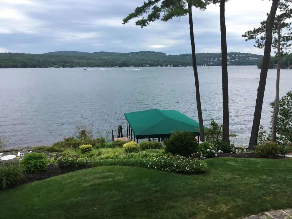 37 Spindle Point Road Meredith NH 03253