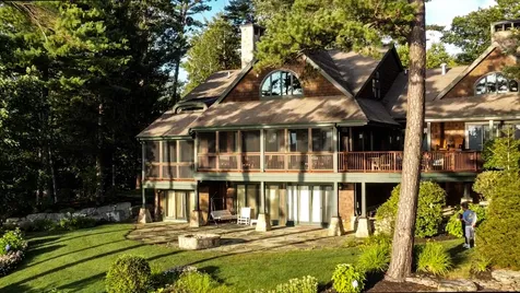 37 Spindle Point Road Meredith NH 03253