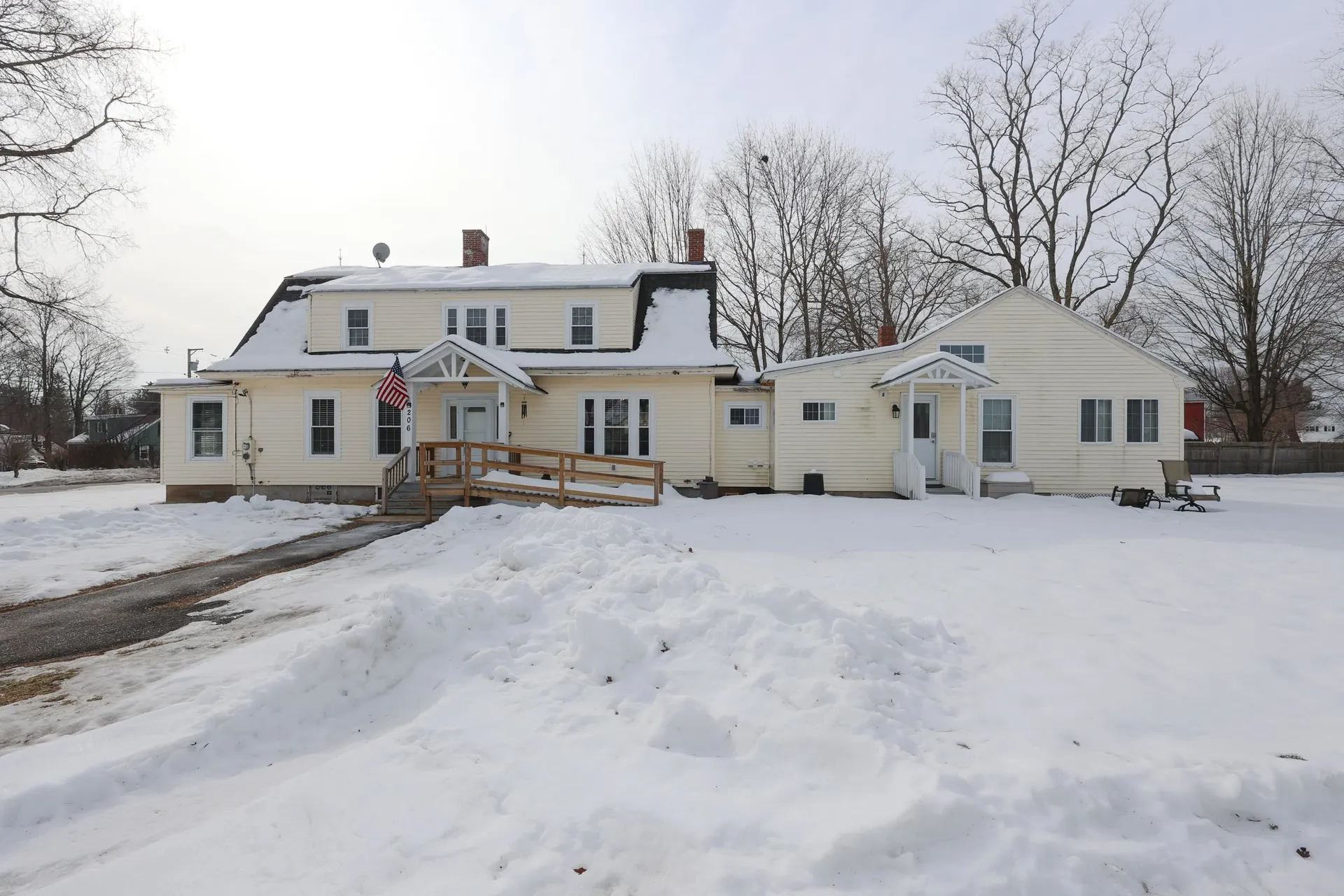 206 Dearborn Road Pembroke NH 03275