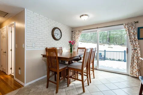 13 Shetland Road Nashua NH 03062