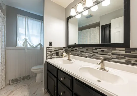 13 Shetland Road Nashua NH 03062