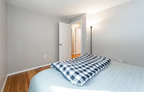 13 Shetland Road Nashua NH 03062