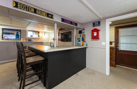 13 Shetland Road Nashua NH 03062