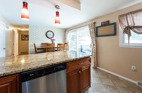 13 Shetland Road Nashua NH 03062