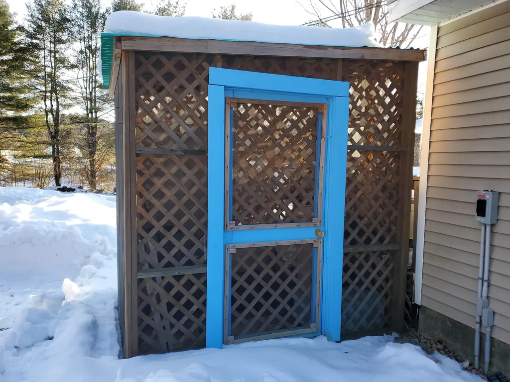19 Ayers Road Newport NH 03773