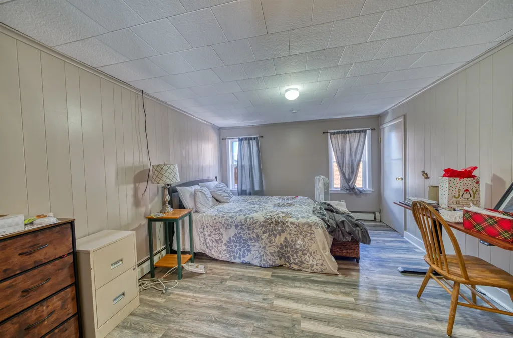 29 Main Street Newport NH 03773