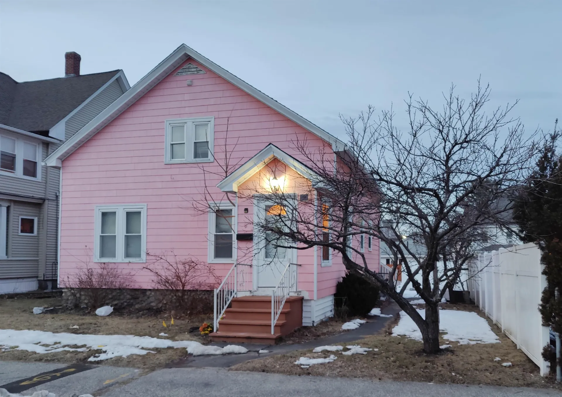 644 Auburn Street Manchester NH 03103