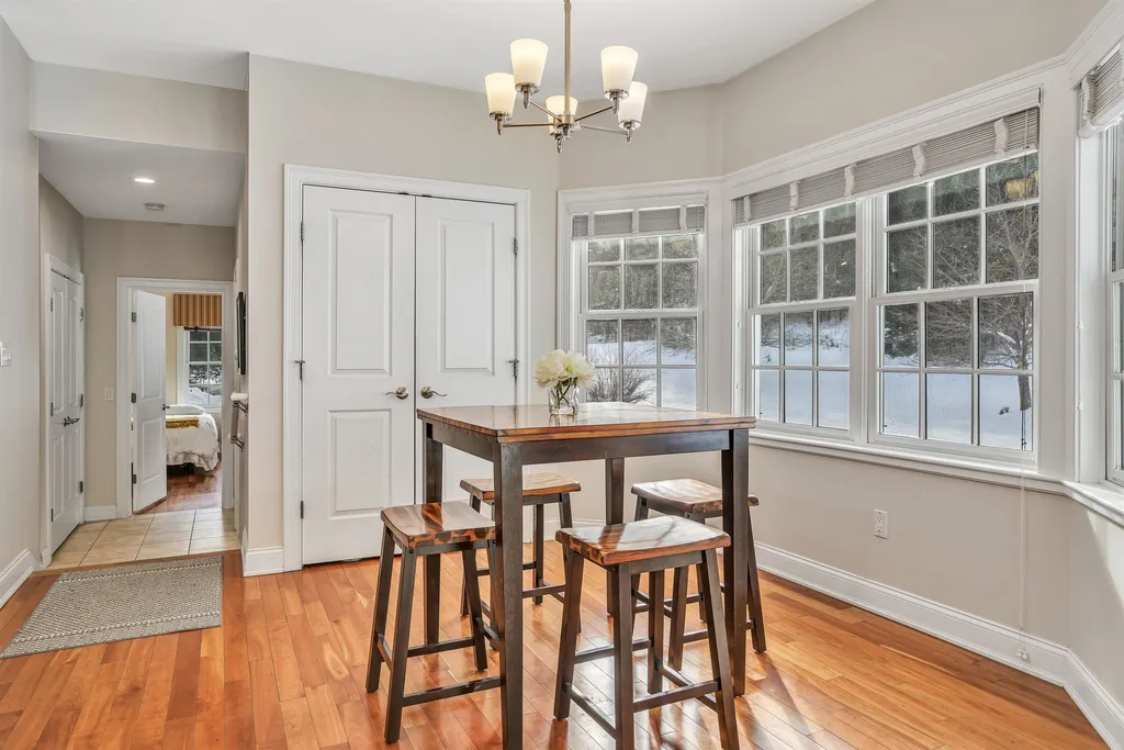 5 Purling Brooks Drive Hanover NH 03755