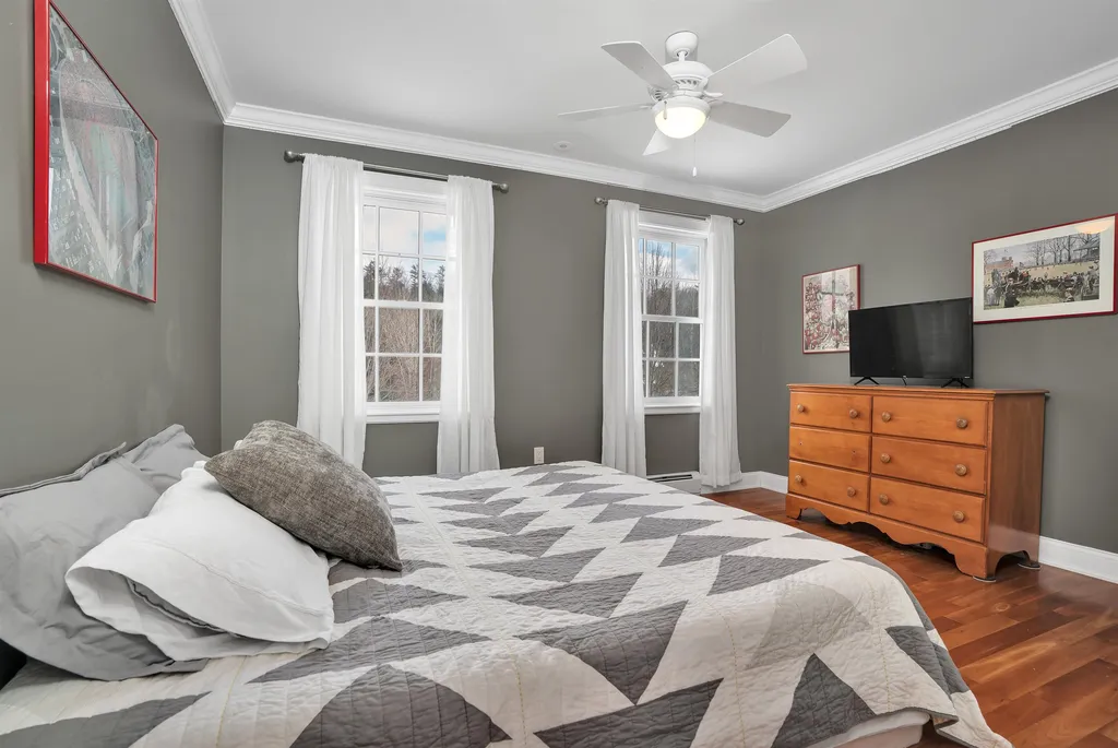 5 Purling Brooks Drive Hanover NH 03755
