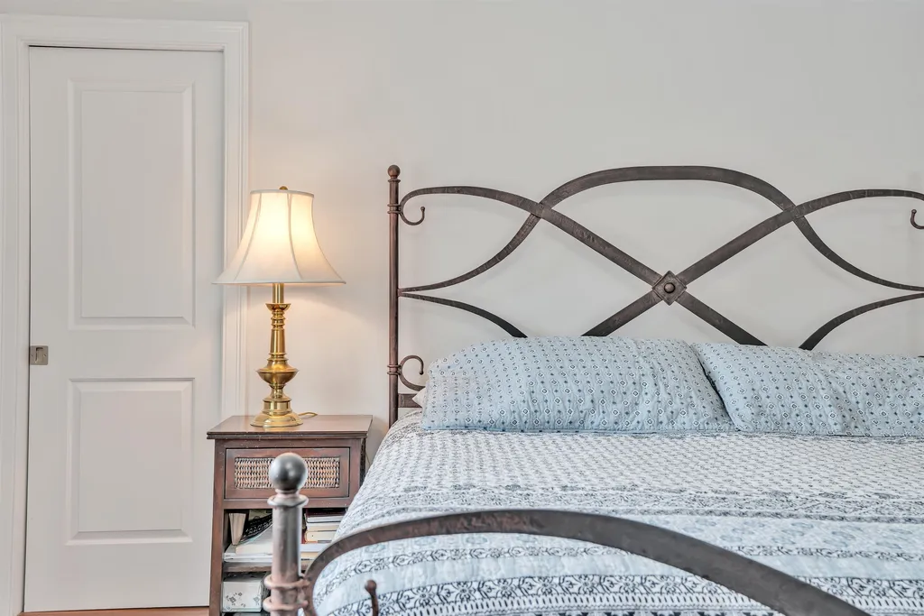 5 Purling Brooks Drive Hanover NH 03755
