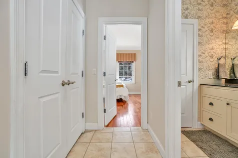 5 Purling Brooks Drive Hanover NH 03755