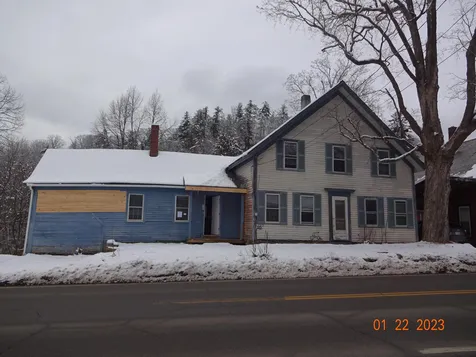 77 Mechanic Street Alstead NH 03602
