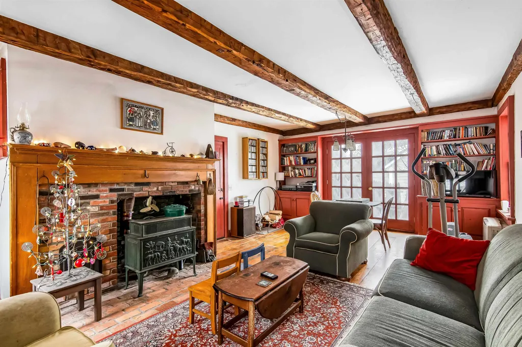 45 School Street Plainfield VT 05667