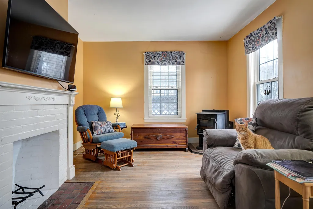 3 Lewis Court Lebanon NH 03766