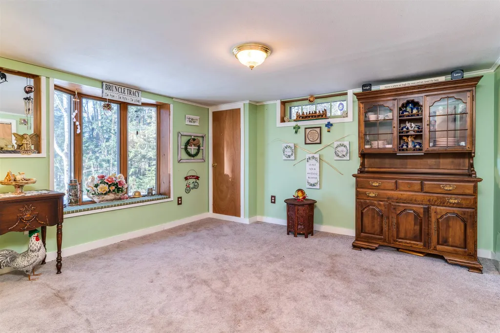 174 Elm Street Milton NH 03851