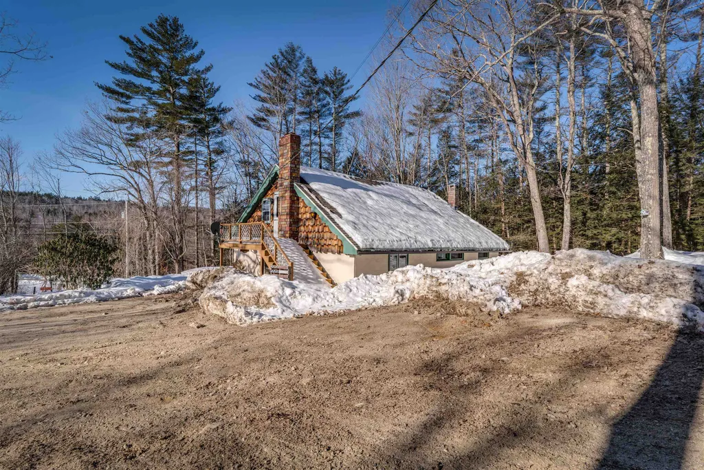 174 Elm Street Milton NH 03851