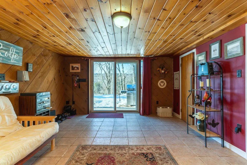 174 Elm Street Milton NH 03851