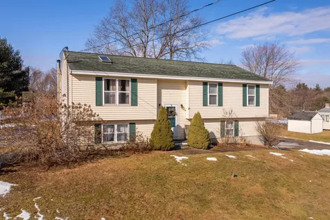 5 Brandywine Drive East Kingston NH 03827