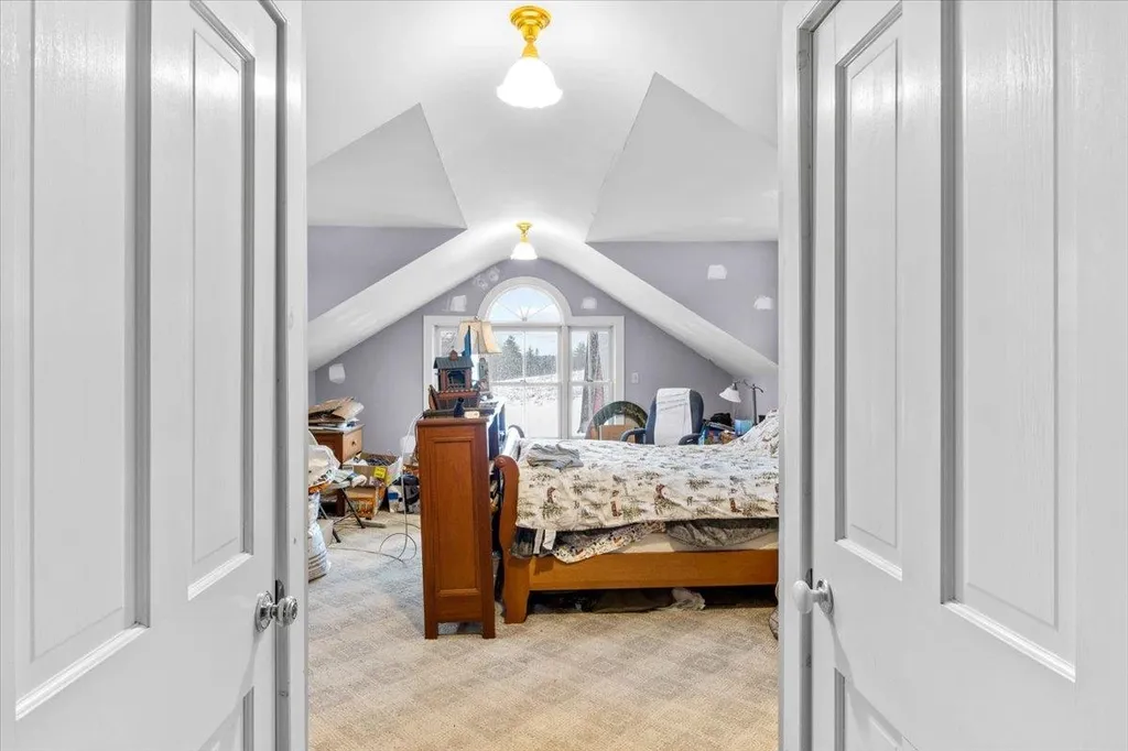 154 Schillhammer Road Jericho VT 05465