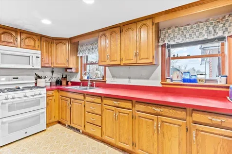 154 Schillhammer Road Jericho VT 05465