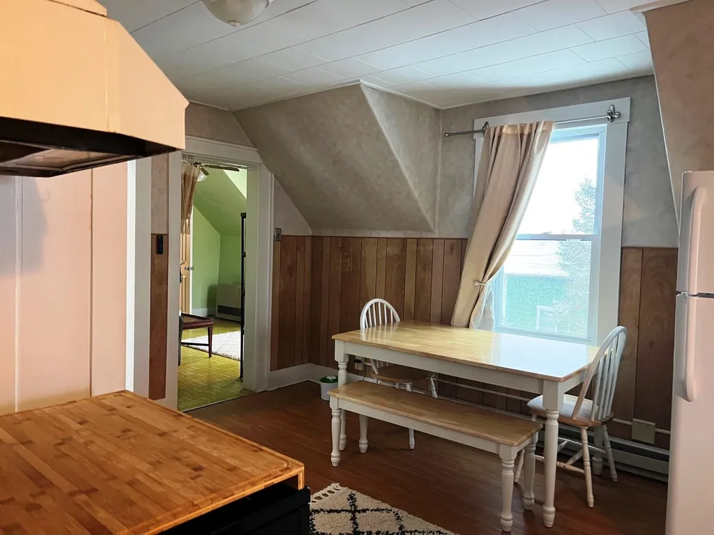 16 West Street Lebanon NH 03766