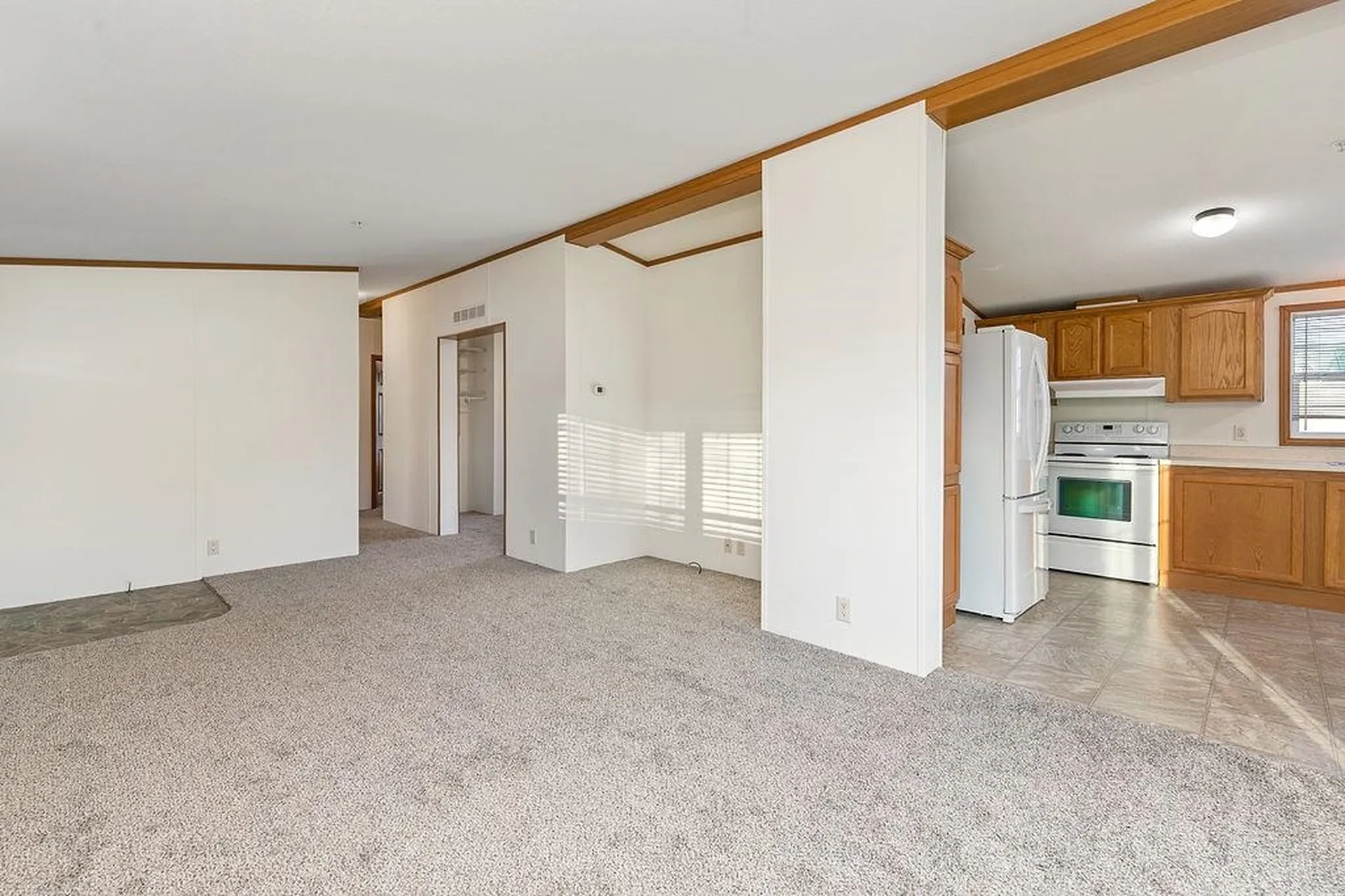 30 Bell Drive Salem NH 03079