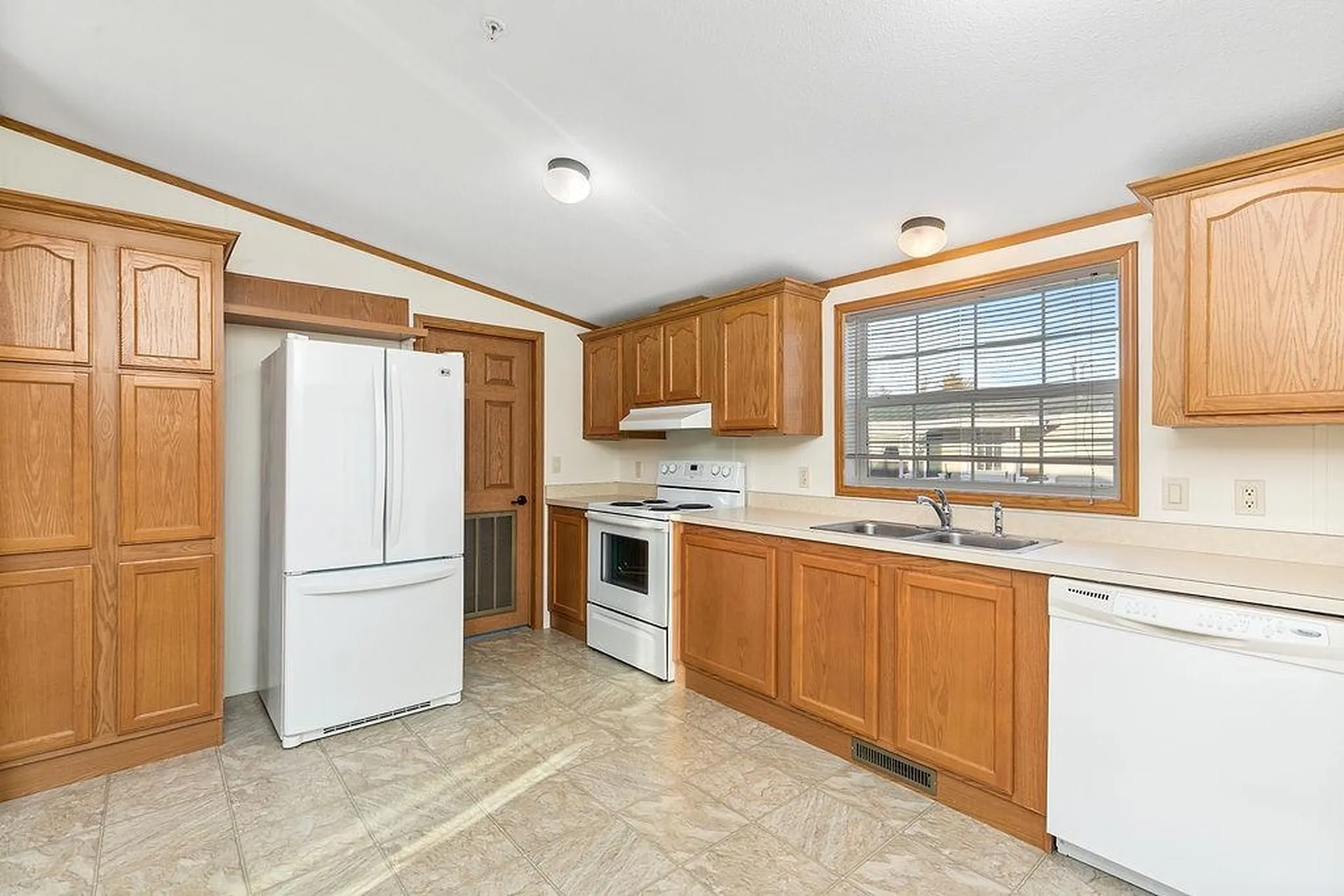 30 Bell Drive Salem NH 03079