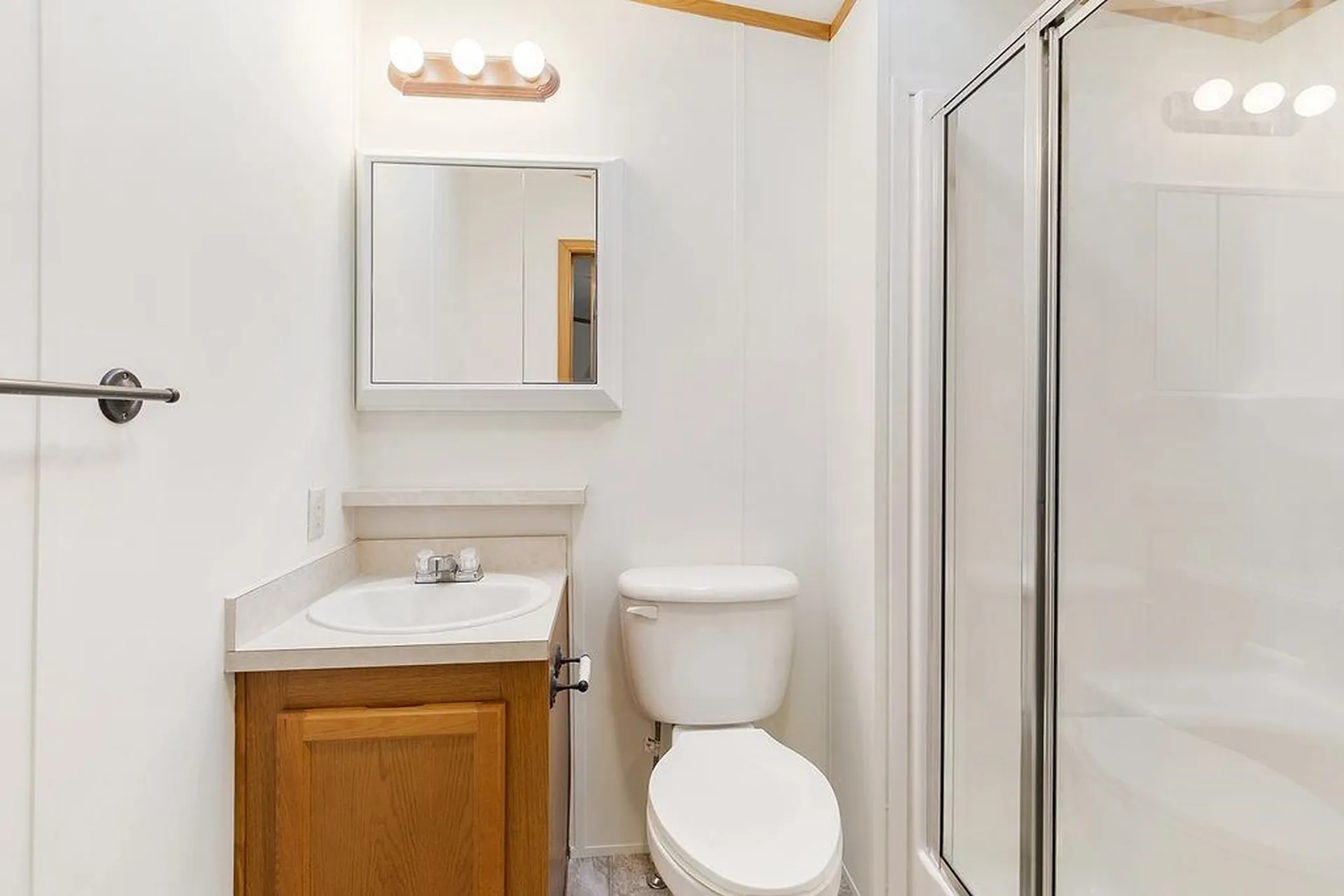 30 Bell Drive Salem NH 03079