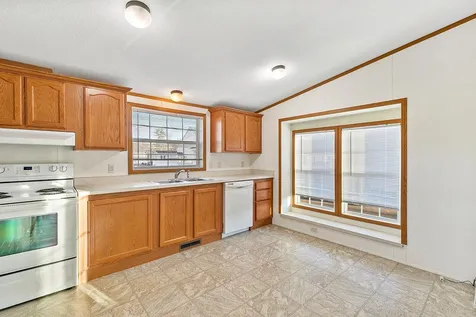 30 Bell Drive Salem NH 03079