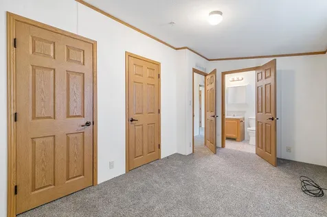 30 Bell Drive Salem NH 03079