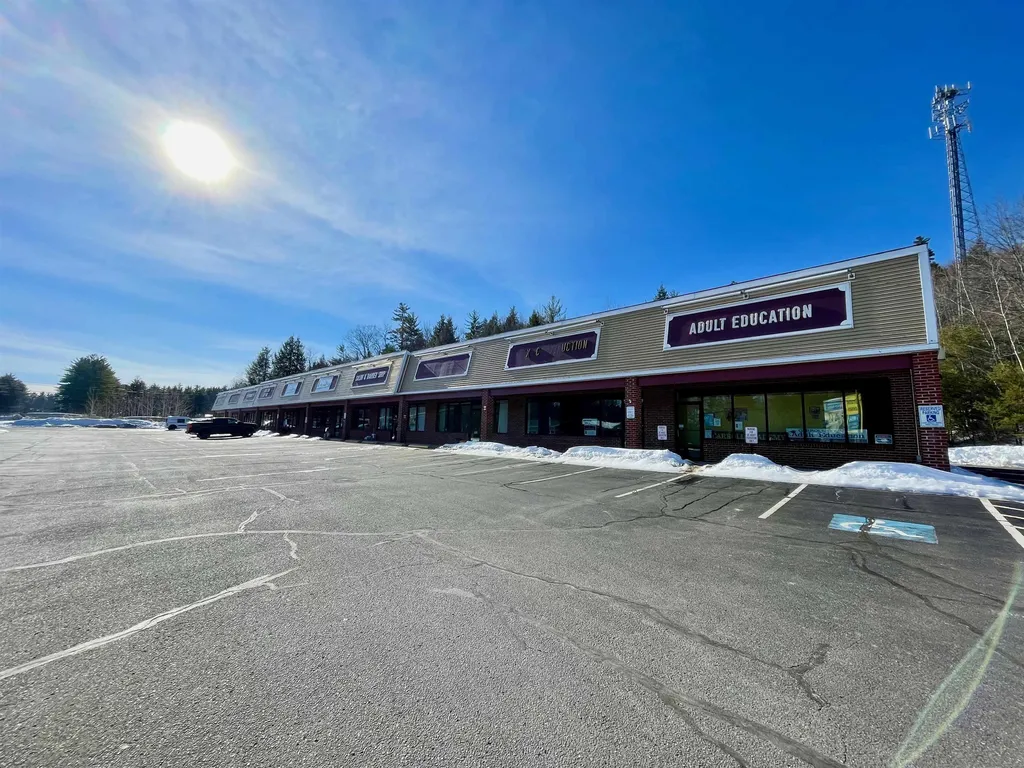 680 White Mountain Highway Tamworth NH 03886