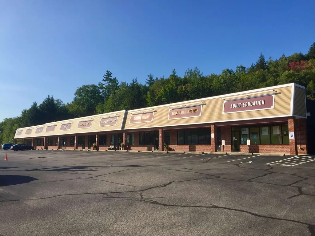 680 White Mountain Highway Tamworth NH 03886