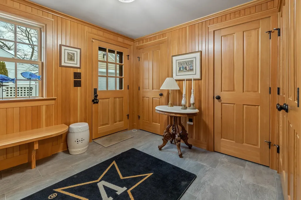 4 Barrymore Road Hanover NH 03755