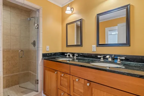 4 Barrymore Road Hanover NH 03755