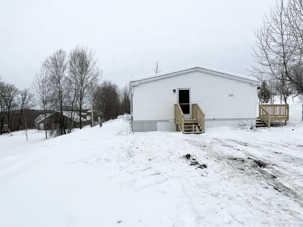 99 Station Road Sutton VT 05867