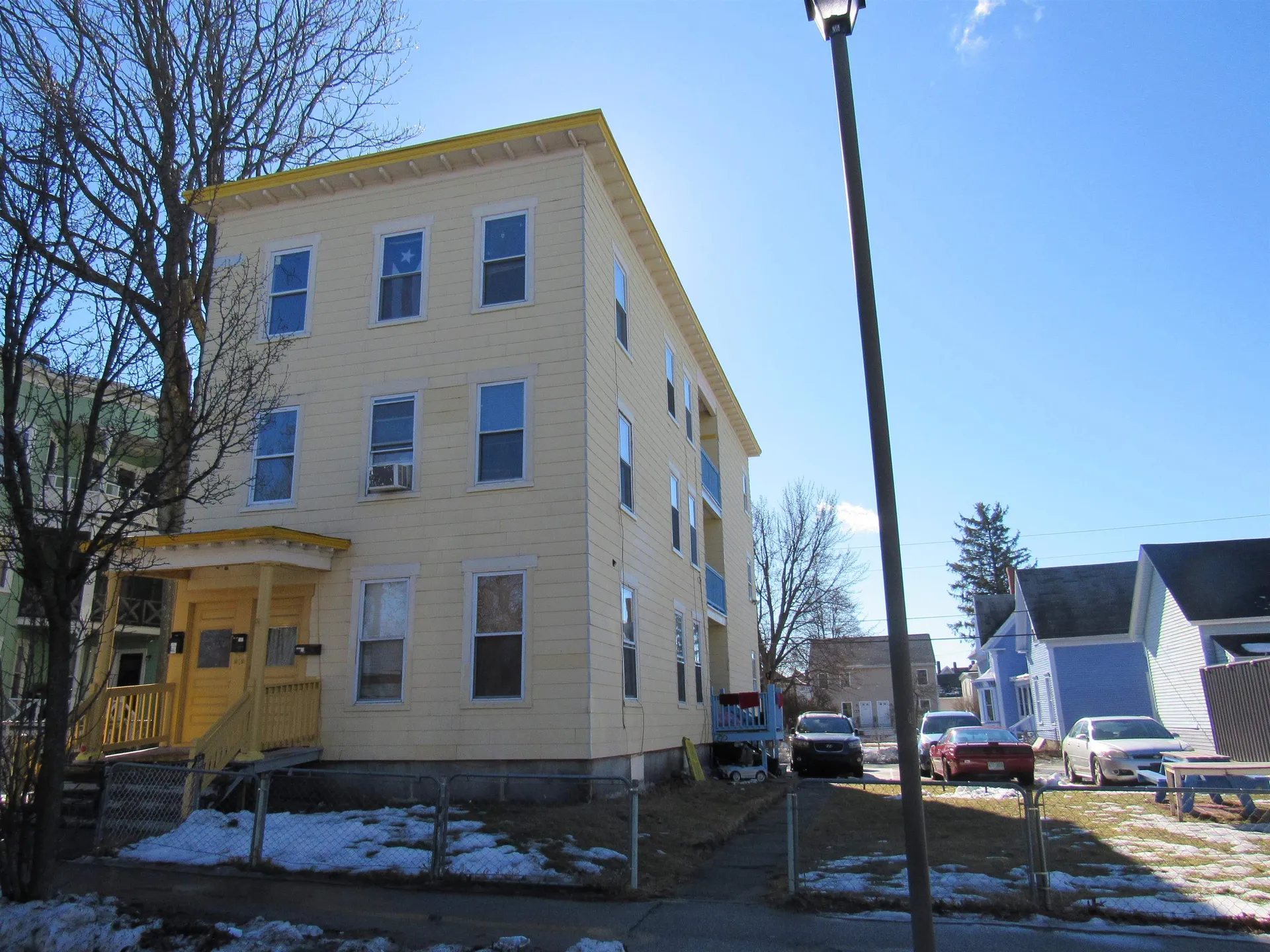 229 Laurel Street Manchester NH 03103