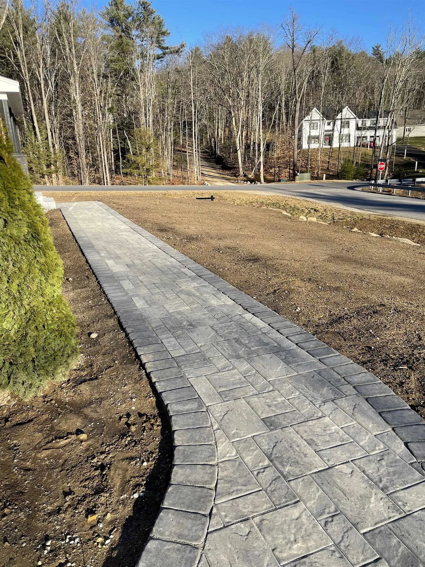 5 Indian Rock Road Bedford NH 03110