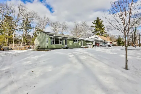 10 Mcgaw Bridge Road Merrimack NH 03054