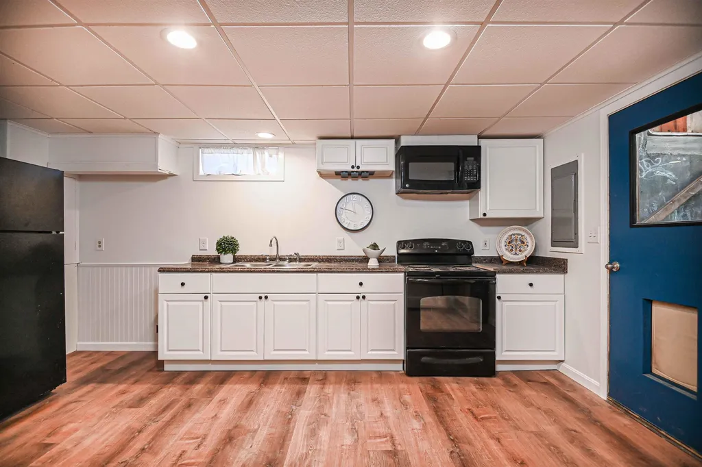 123 Mountain Road Concord NH 03301