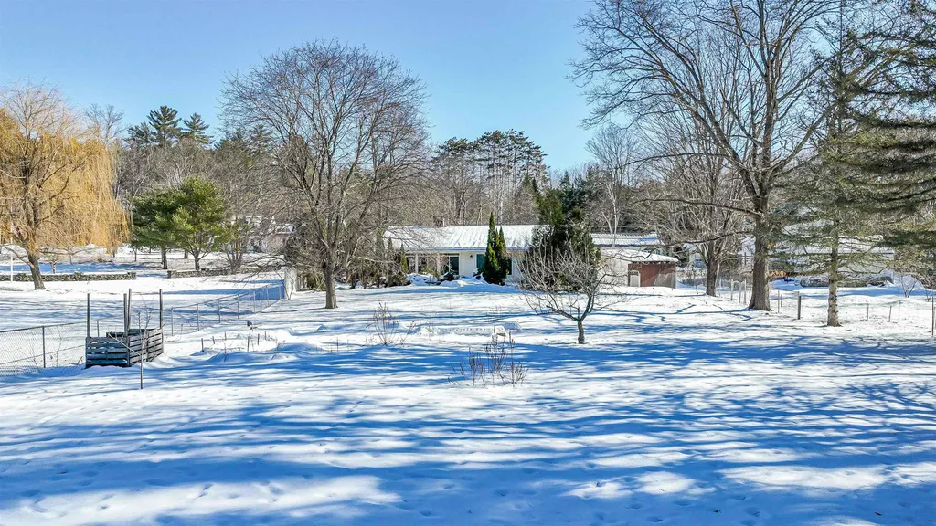 123 Mountain Road Concord NH 03301