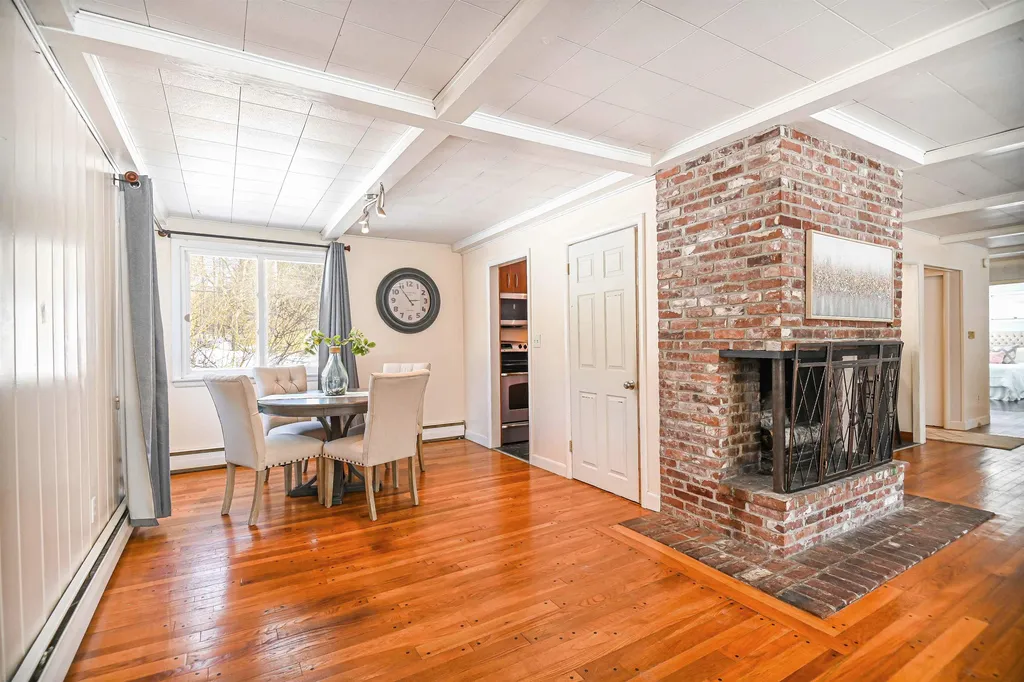 123 Mountain Road Concord NH 03301
