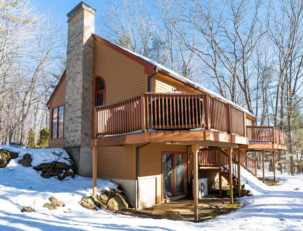 240 Franklin Street Laconia NH 03246