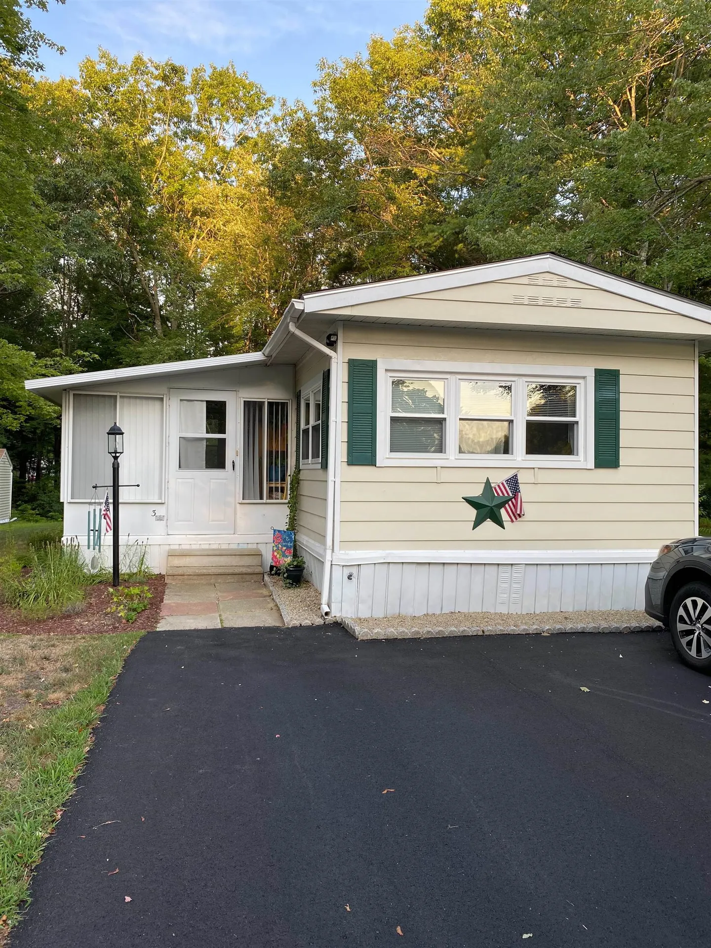 3 Brookmoor Road Dover NH 03820