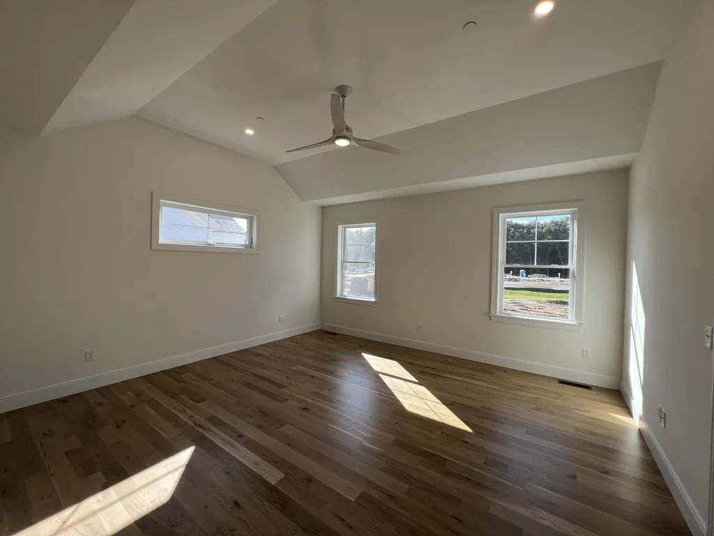 141 Sage Lane Portsmouth NH 03801