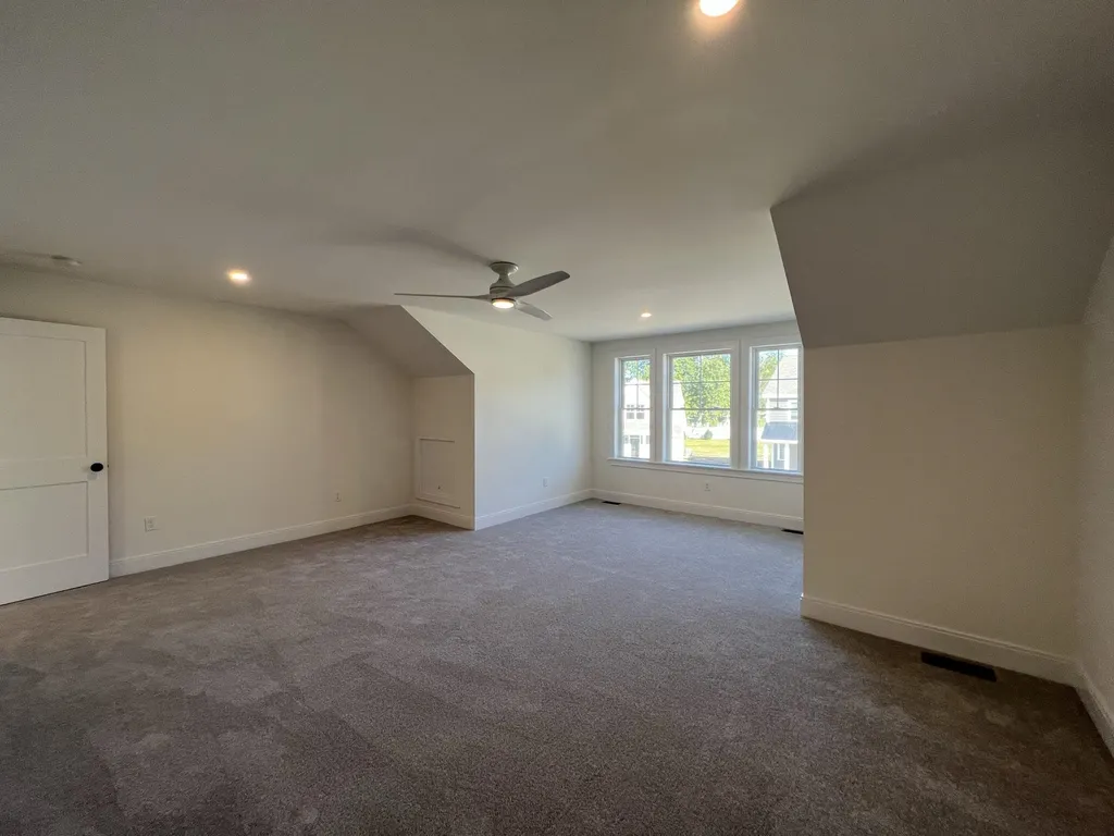 141 Sage Lane Portsmouth NH 03801