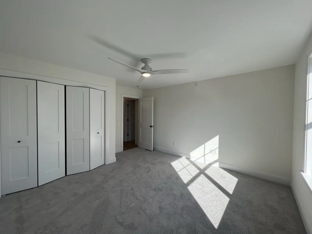 141 Sage Lane Portsmouth NH 03801